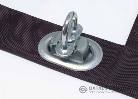 Поворотная скоба в овальном люверсе